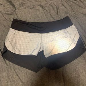 Reflective Lululemon